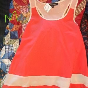 Woven sleeveless Coral Cream Top